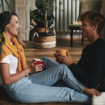 Wie wichtig ist Kommunikation in Beziehungen? Erfahre, wie du die Bindung zu deinem Partner stärken kannst.