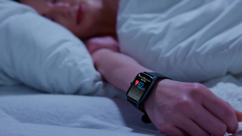 Ruhepuls unter 40 im Schlaf: Wann ist es gefährlich