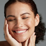 Schöne Haut: Warum ein gesunder Darm eine große Rolle spielt