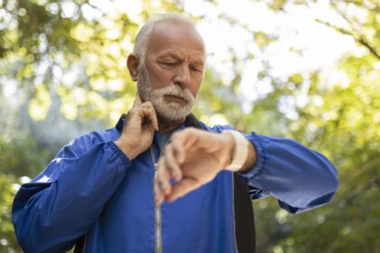 Ruheherzfrequenz und Alter: Wie sich die RHF verändert