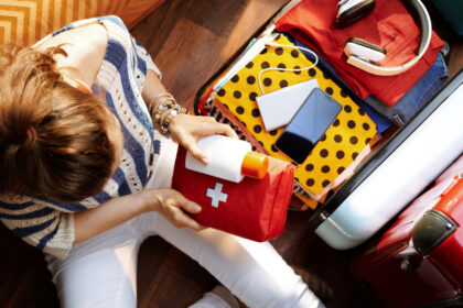 Was packt man in die Strandapotheke?