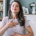 Herzklopen? 5 Atemübungen um den Puls zu senken