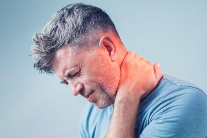 Die wichtigsten Ursachen für Nackenschmerzen