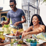 Unser innerer Rhythmus steuert, wann und wie wir essen. Im Sommer bringt zirkadianes Essen mehr Leichtigkeit, Energie und erholsamen Schlaf.