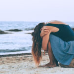 Neben dem bekannten Winterblues gibt es auch den Sommerblues – wenn Sonne und Hitze aufs Gemüt schlagen statt gute Laune zu bringen.
