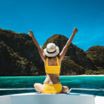 Me-Mooning ist das neue Honeymoon – Solo-Reisen mit Luxus, Selfcare und Selbstliebe statt Zweisamkeit und Ehering.