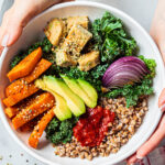 Buckwheat Bowls erobern Social Media – doch wie gesund ist der Trend wirklich, und hilft er tatsächlich gegen überflüssige Kilos?