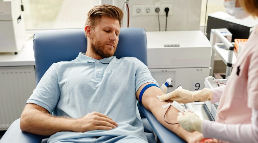 Bluttests für Sportler:innen: Was Eisen & Co dir sagen können