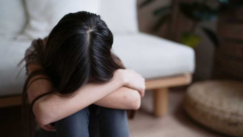 Gewalt gegen Jugendliche