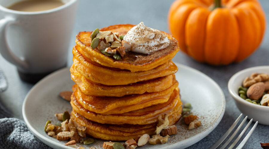 Pumpkin Oat Pancakes