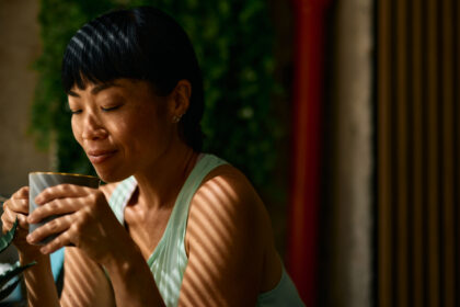 heißes Wasser trinken